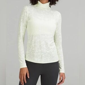 NWT Lululemon Slim-Fit Jacquard Turtleneck